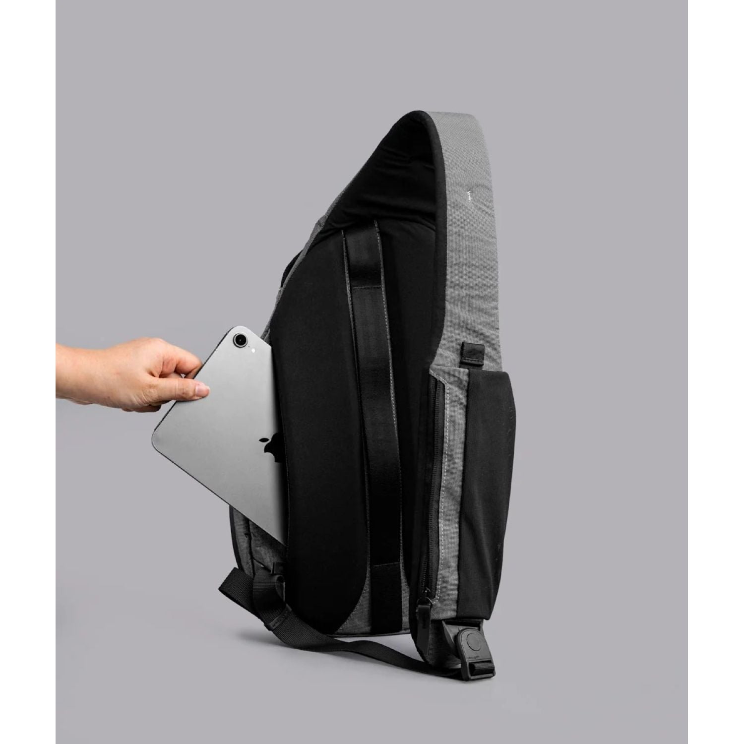 ALPAKA Metro Crossbody Left Shoulder