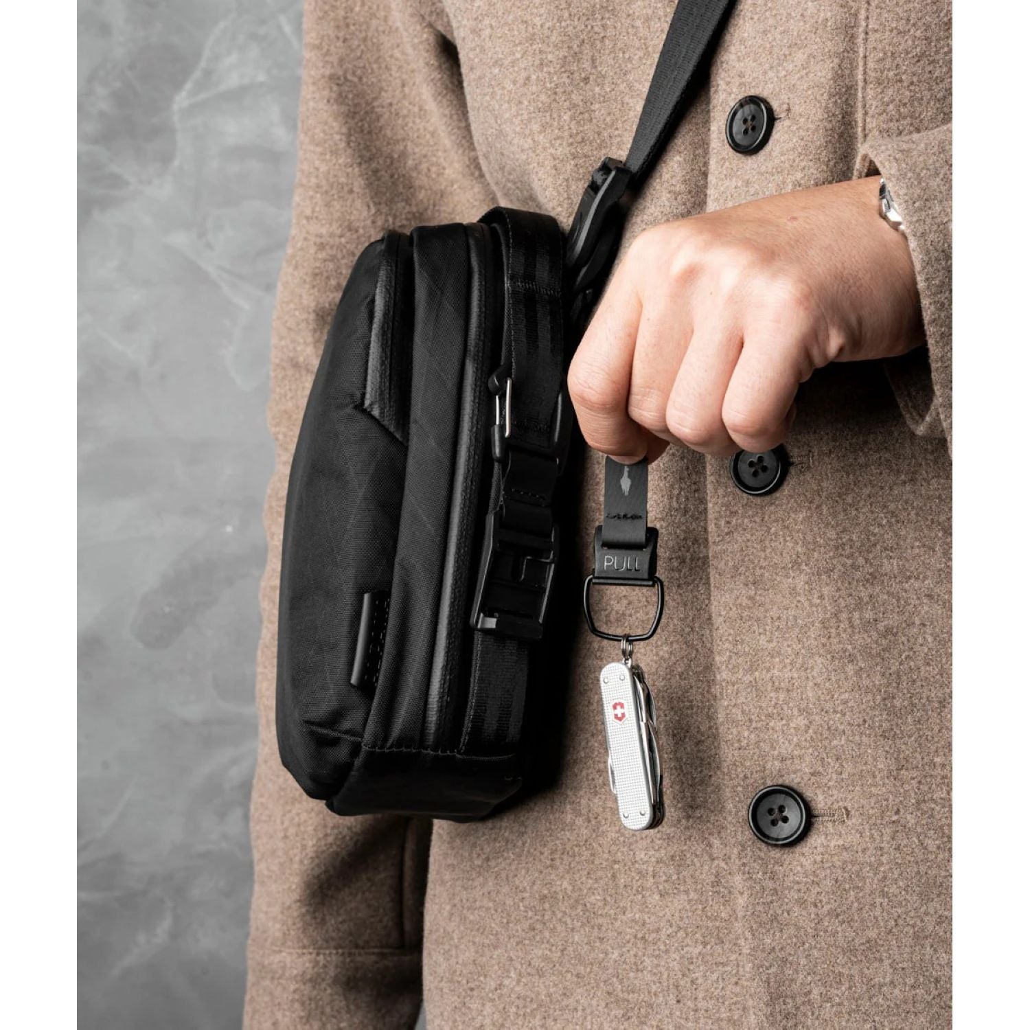 ALPAKA Metro Sling Max