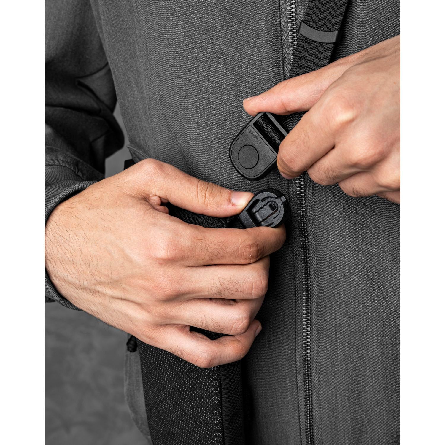 ALPAKA Modular Shoulder Pocket Slim Nylon Washed