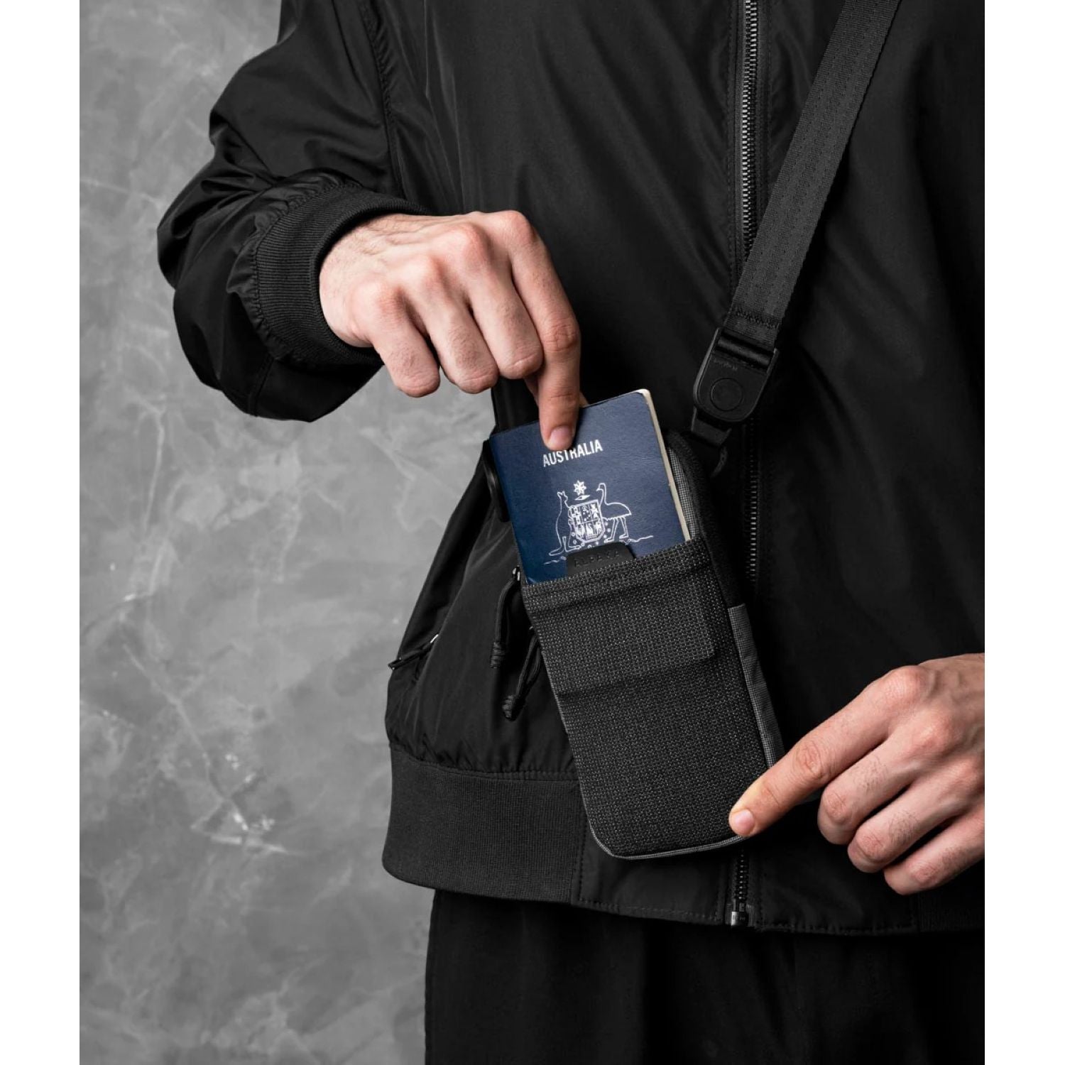 ALPAKA Modular Shoulder Pocket Slim