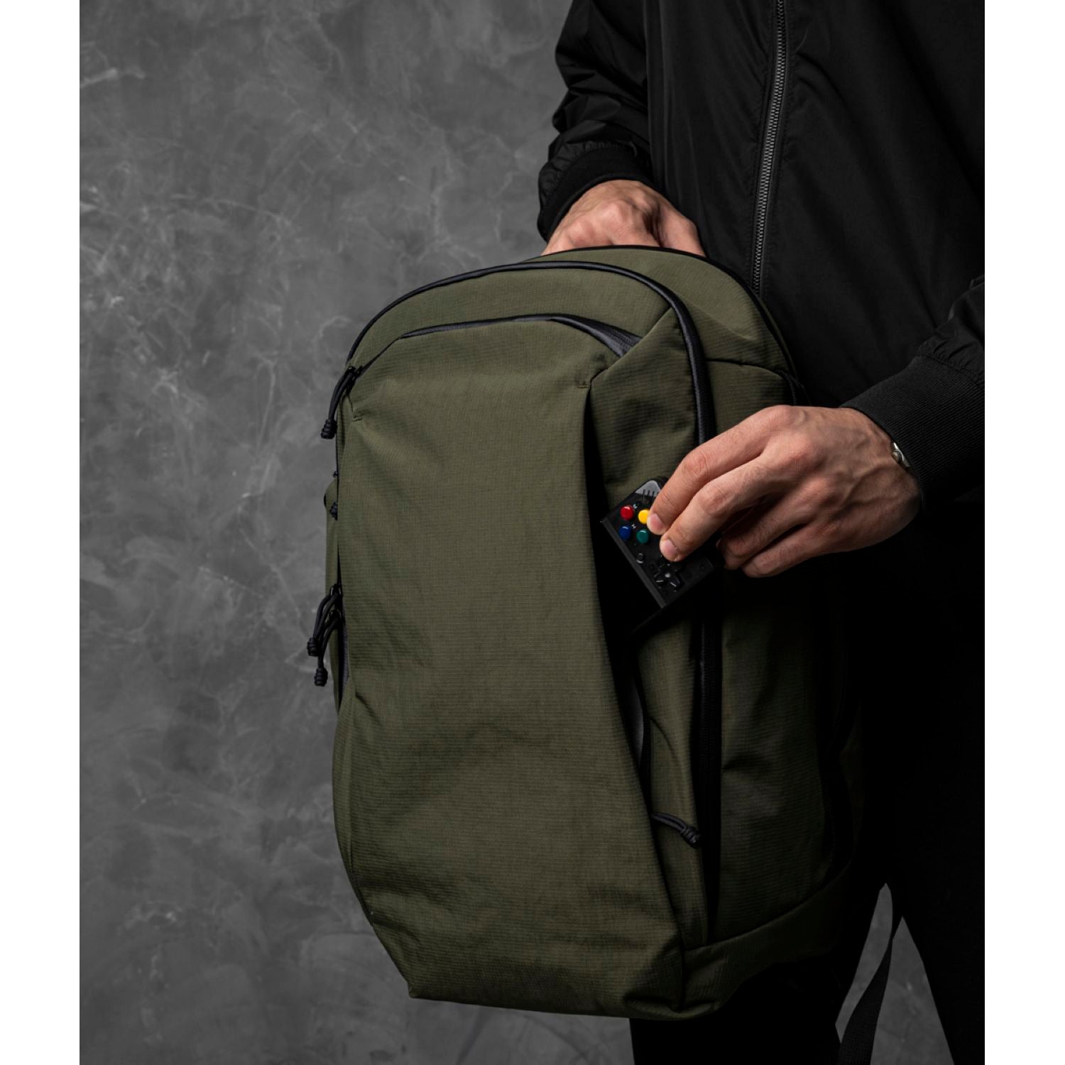 [PRE-ORDER] ALPAKA Traverse Backpack 30L