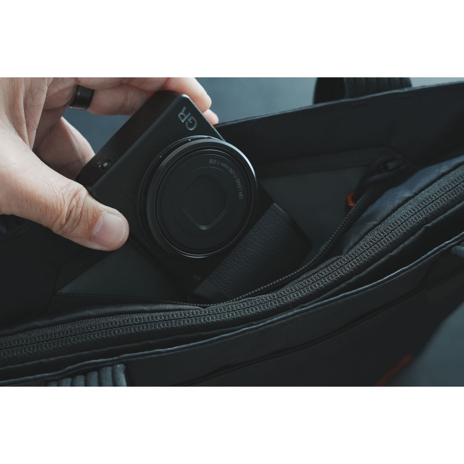 ALPAKA Vertigo Tote Slashmode Edition