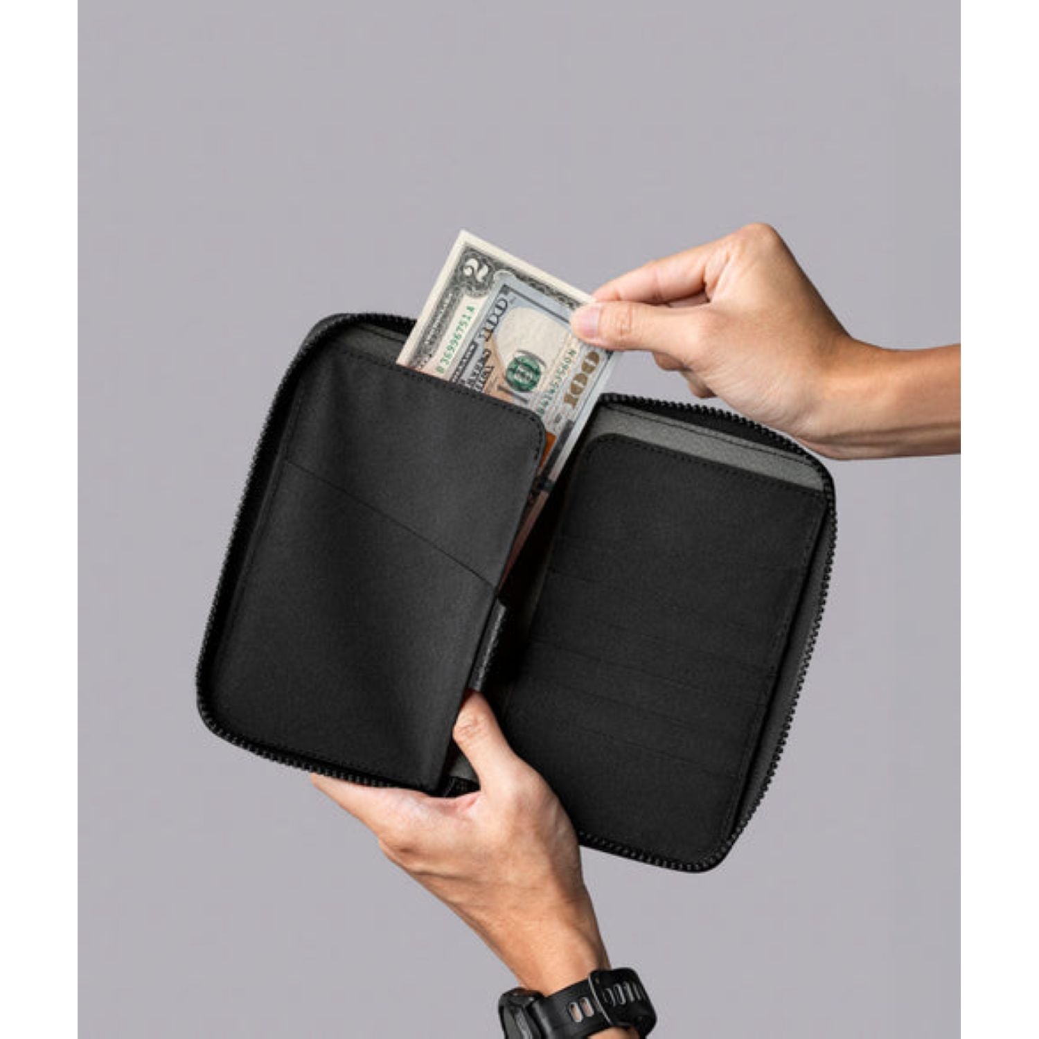 ALPAKA Zip Passport Wallet