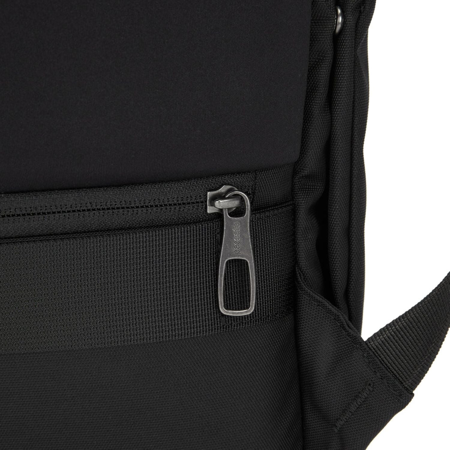 Pacsafe Metrosafe X 25L Anti-Theft Backpack