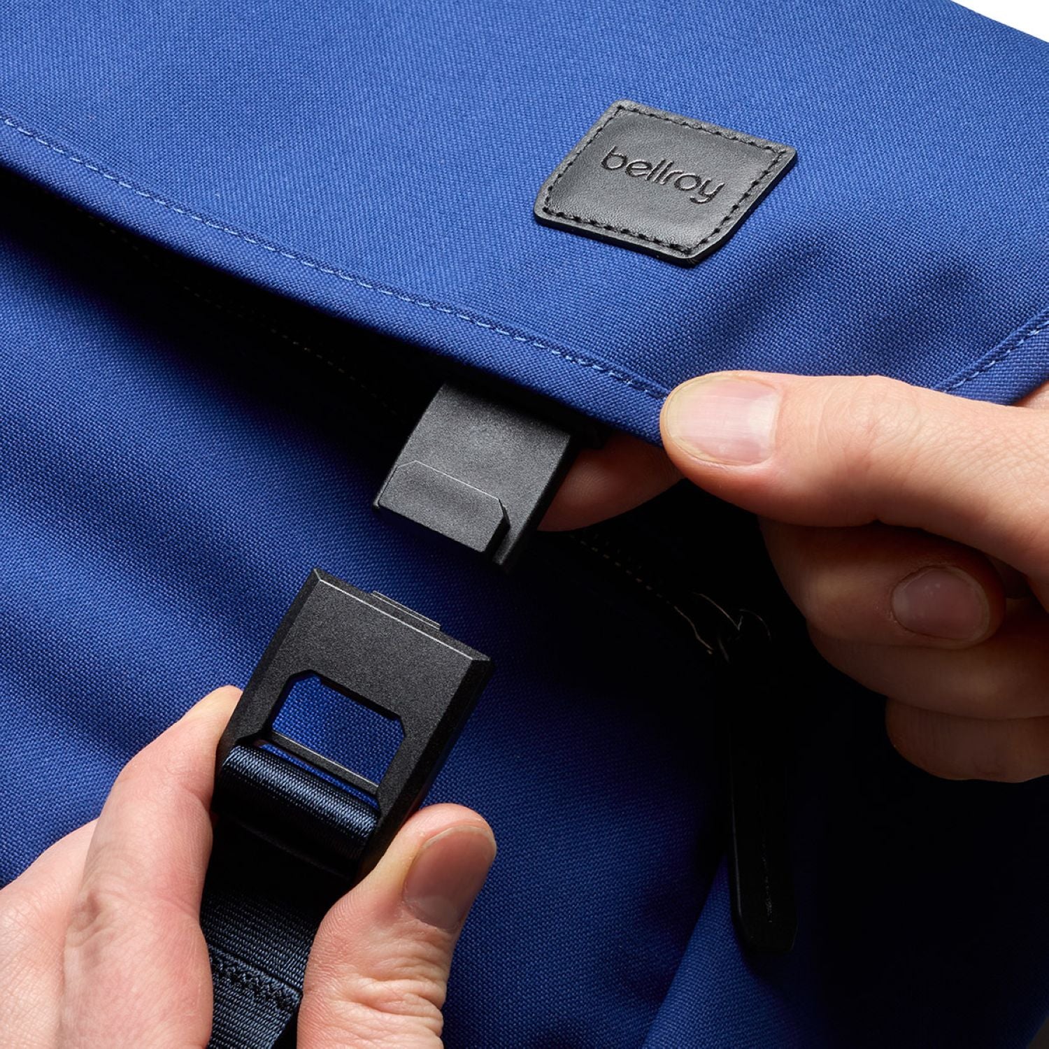 Bellroy Classic Messenger