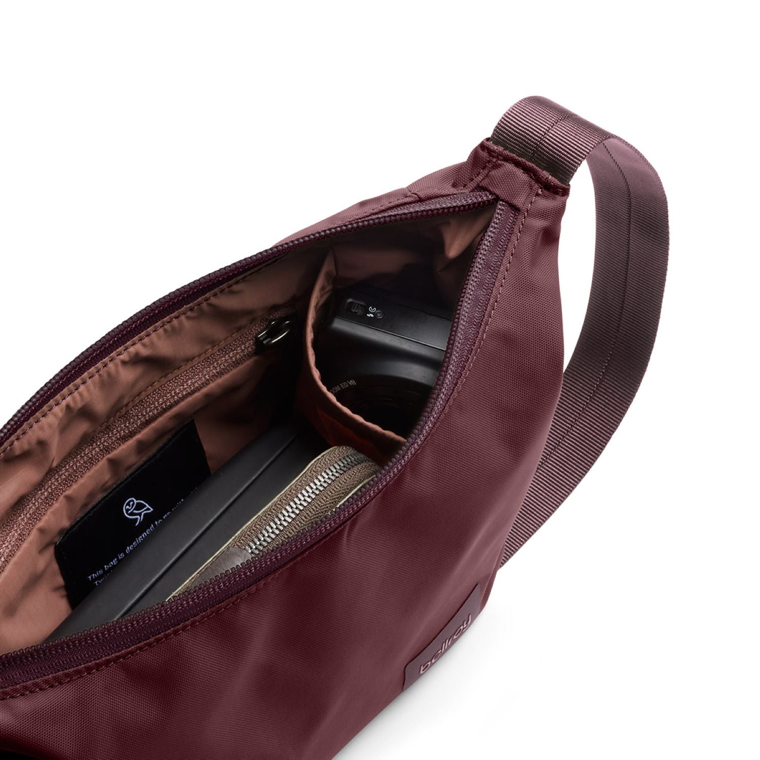 Bellroy Laneway Crescent Bag 2.5L