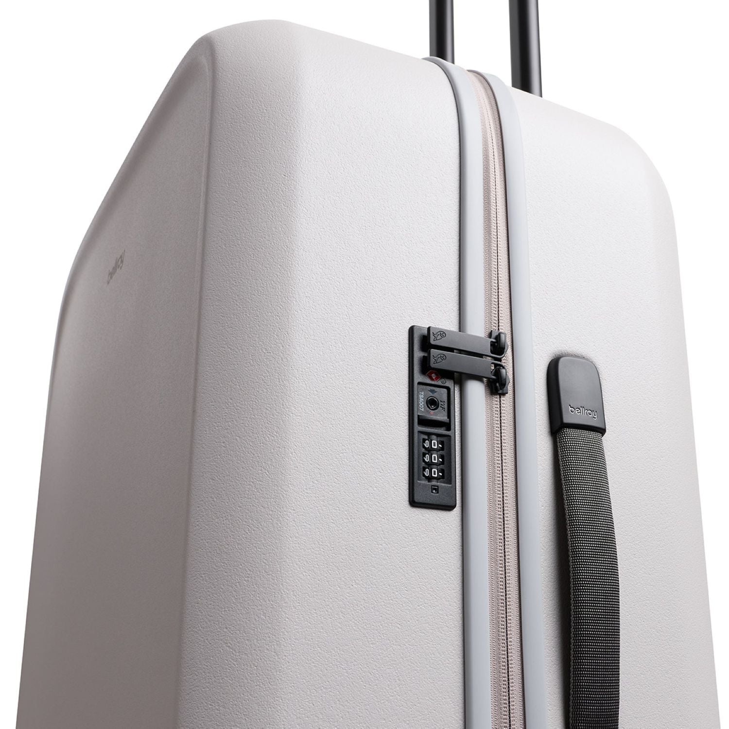 Bellroy Transit Check-In Large