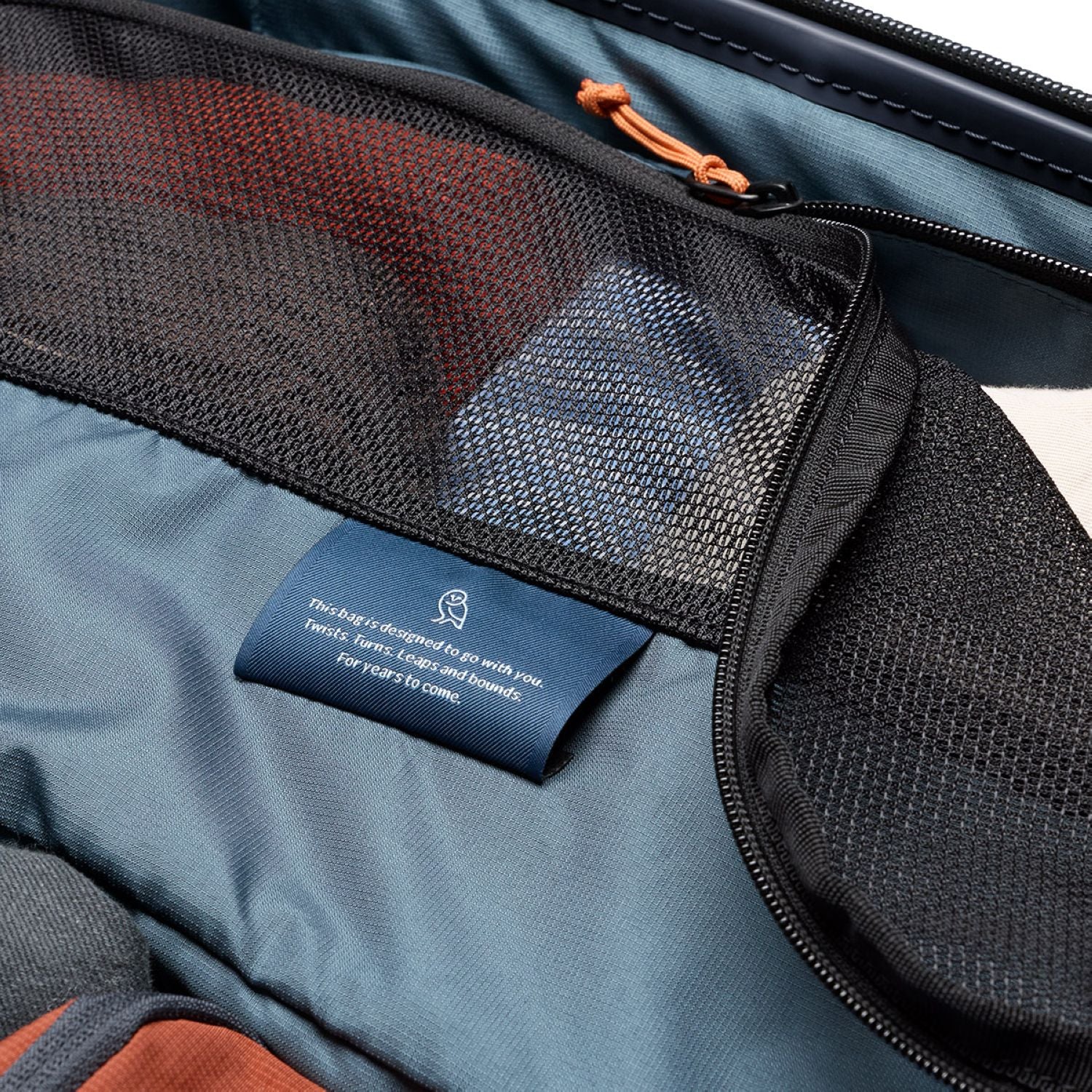 Bellroy Transit Check-In Large