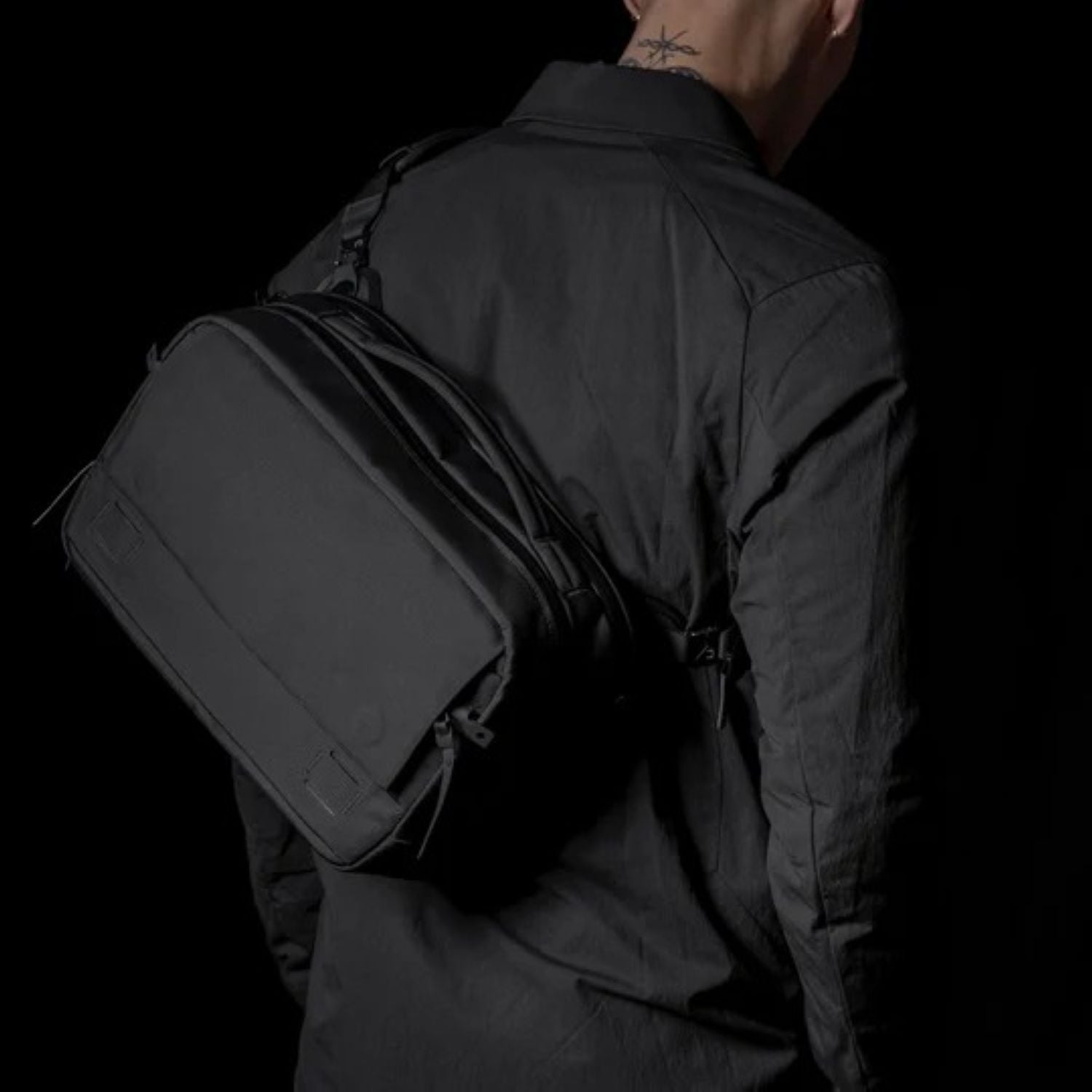 Black Ember Grip Sling Bag Ember Tex Pfas Free 12L