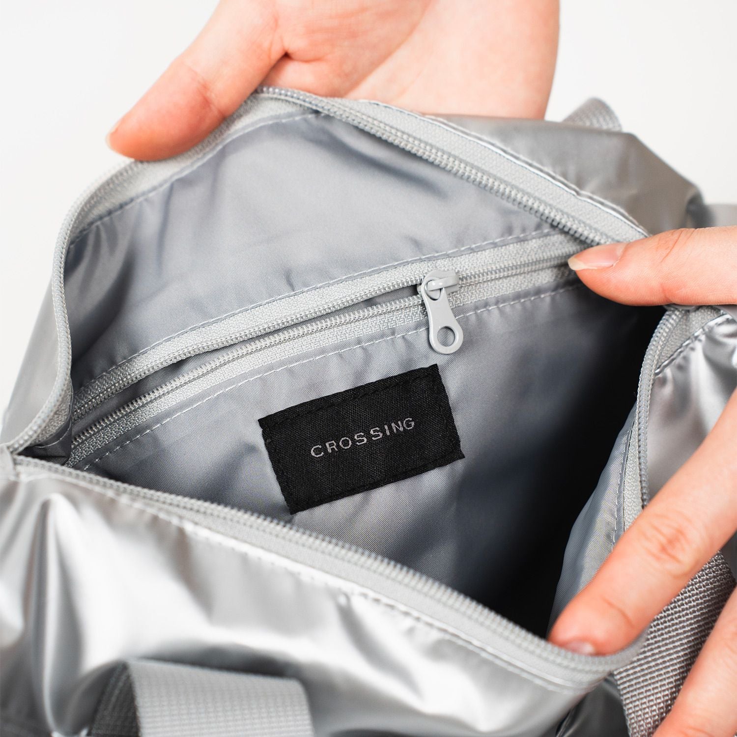 Crossing Metallic Small Weekender