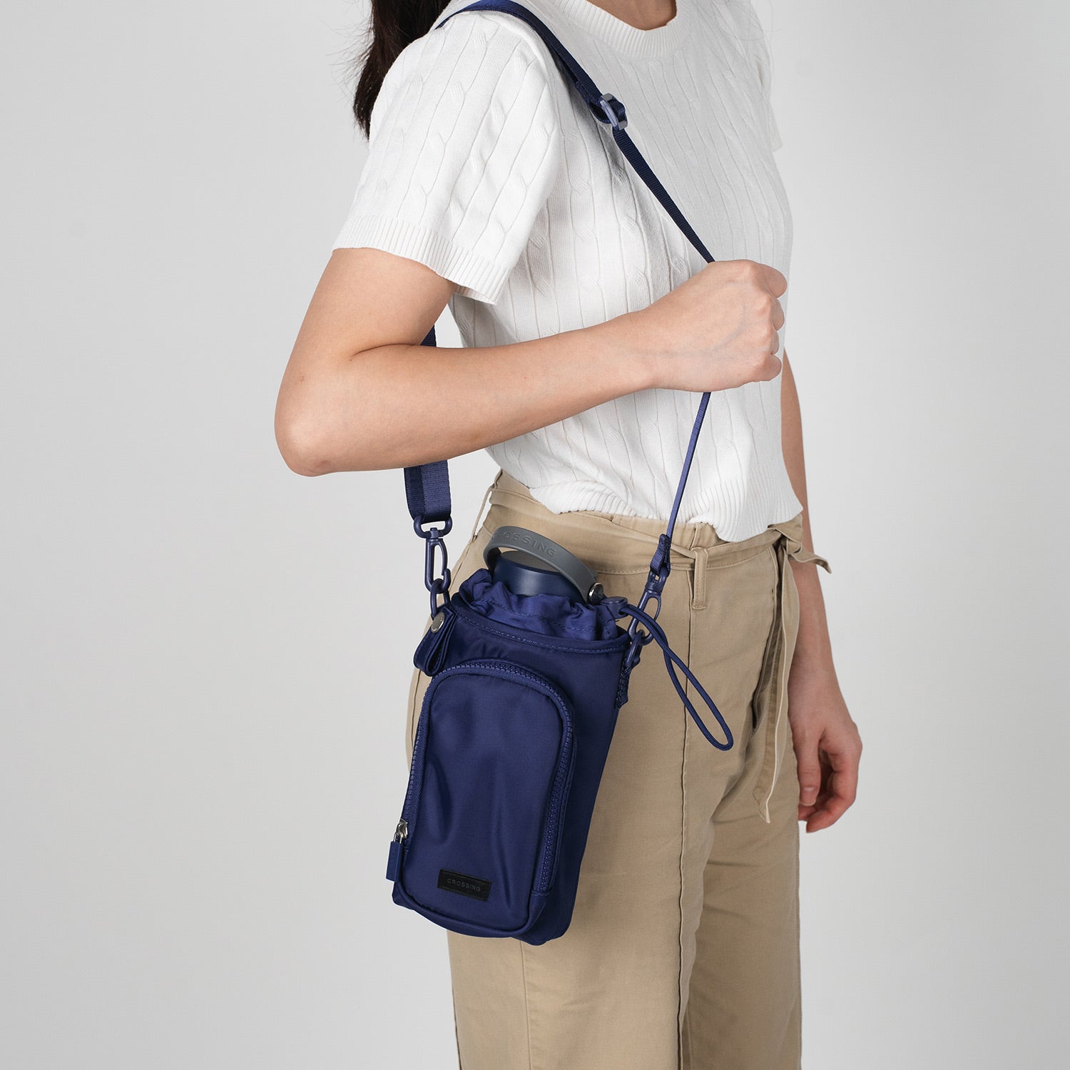 Crossing Water Bottle Crossbody Bag With  Front Pocket 2L