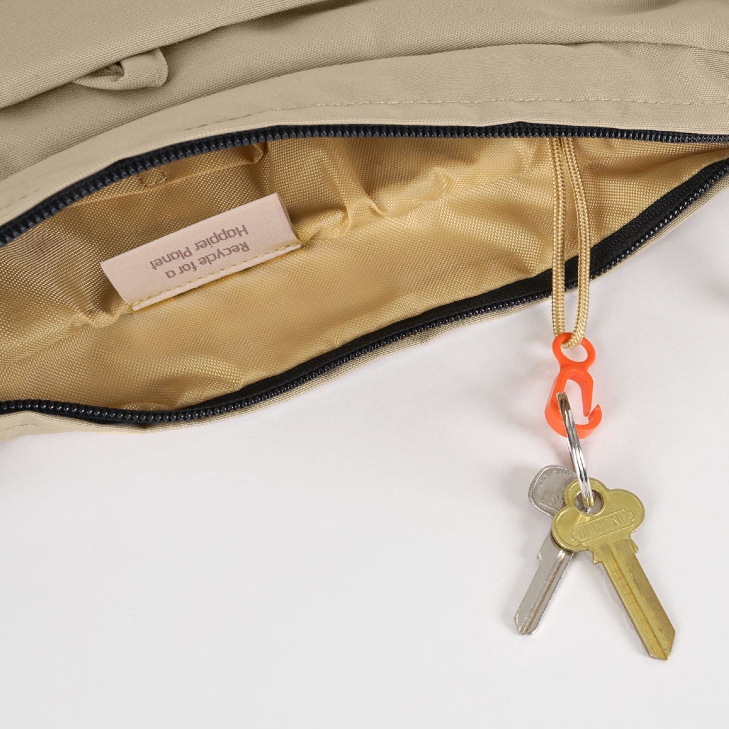 Hellolulu Lucas Wide Zip Shoulder Bag (SA)