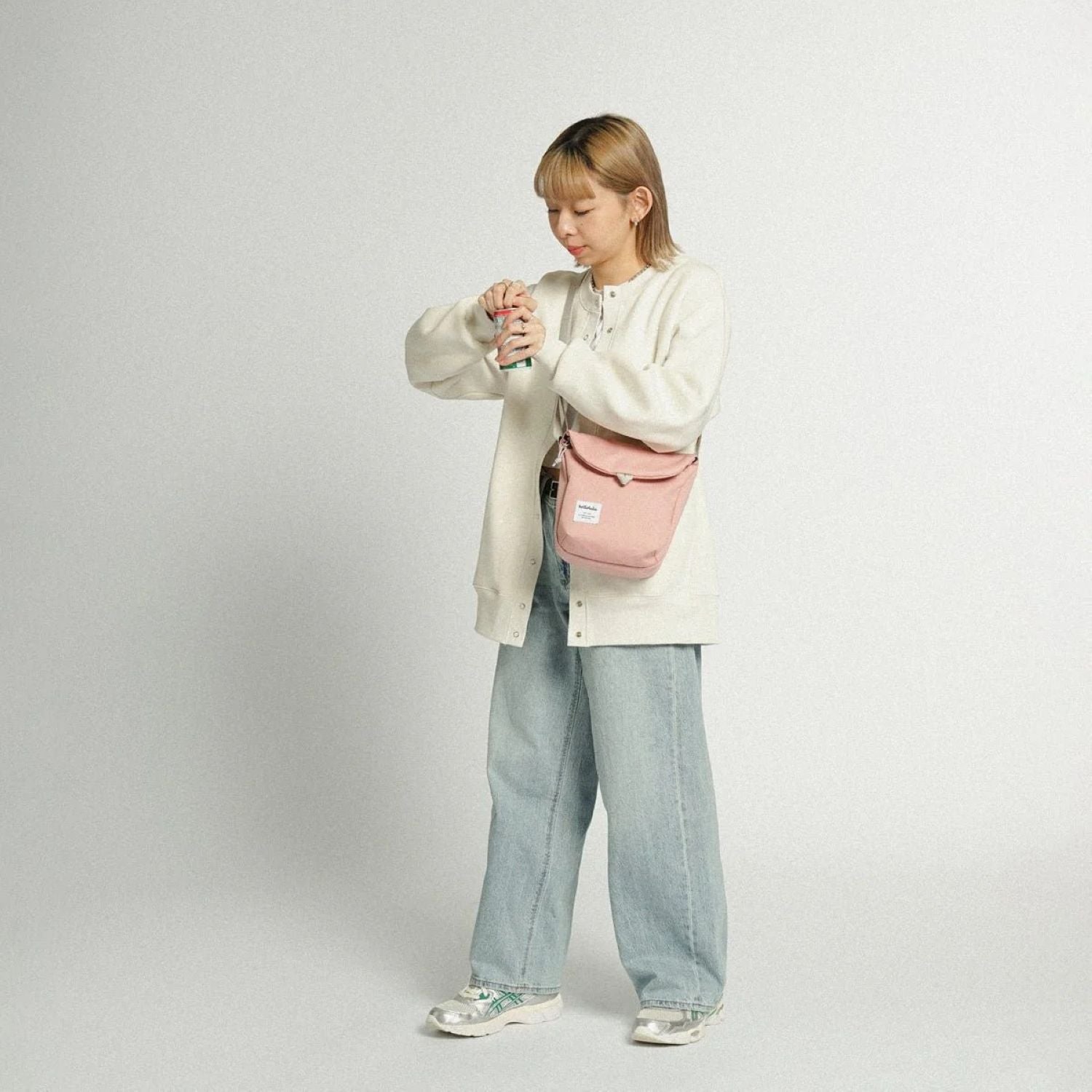 Hellolulu Desi Sling Bag Recycled
