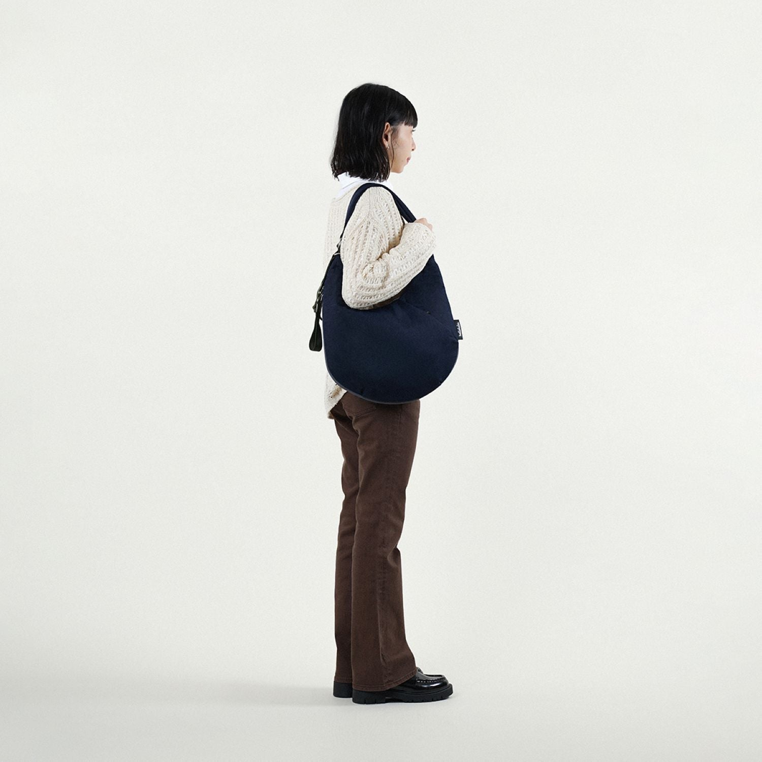 Hellolulu Zion Expandable Hobo Bag (SA)