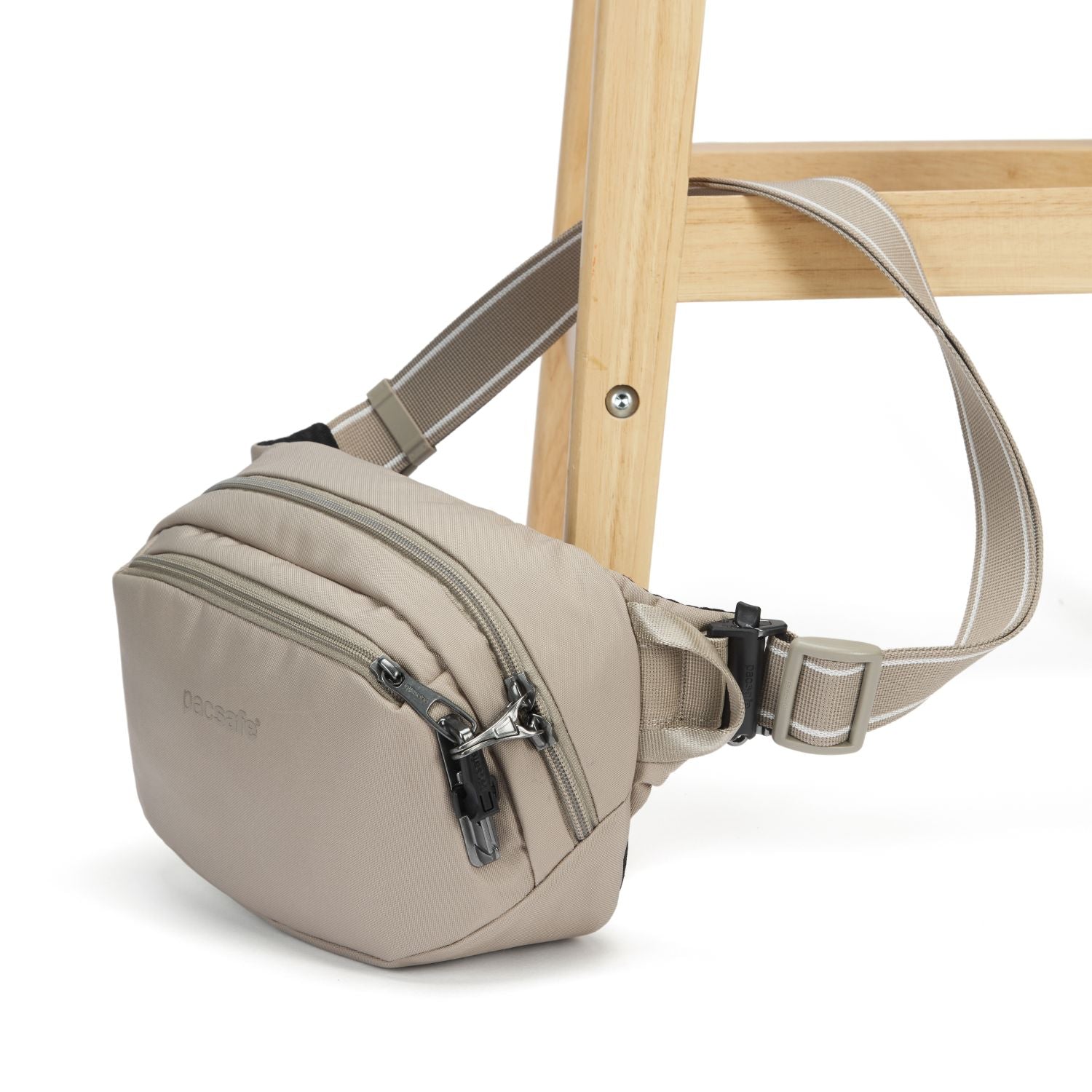 Pacsafe Vibe 100 Anti-Theft Hip Pack