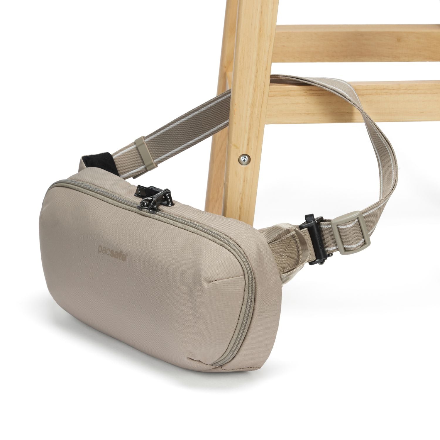 Pacsafe V Anti-Theft Urban Sling