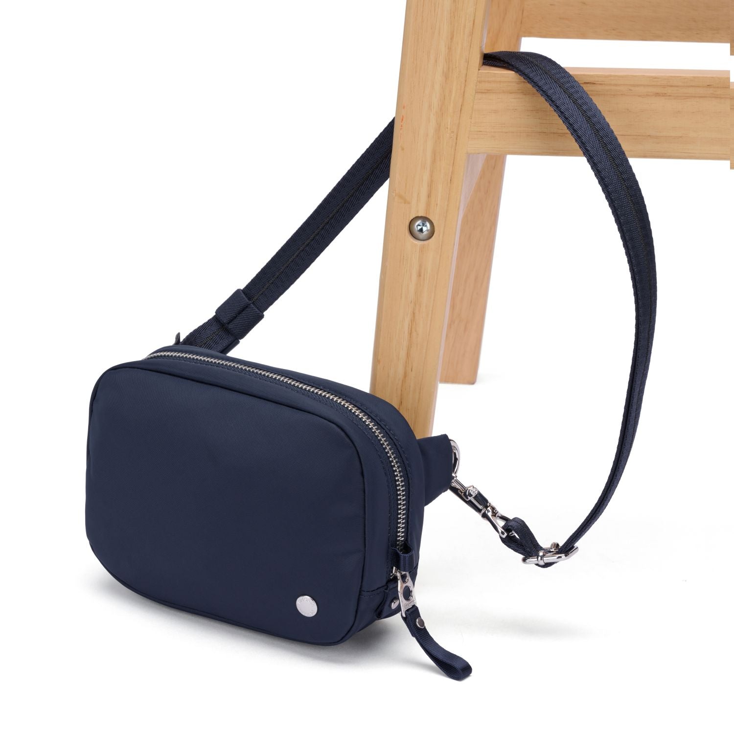 Pacsafe W Anti-theft Micro Sling