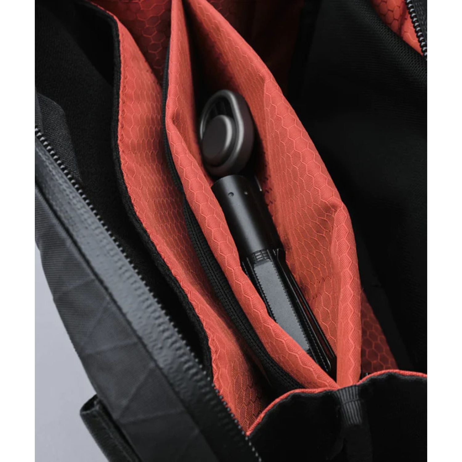 ALPAKA Elements Tech Case Sling Max | Alpaka Elements Tech Case Sling, Alpaka Pouches, Alpaka Slings, Bags, Electronics Cases, For Him, Gifts & Lifestyle, Pouches, Pouches & Crossbody Bags, Sling Bags, Tech Accessories, Travel Accessories | Alpaka-5