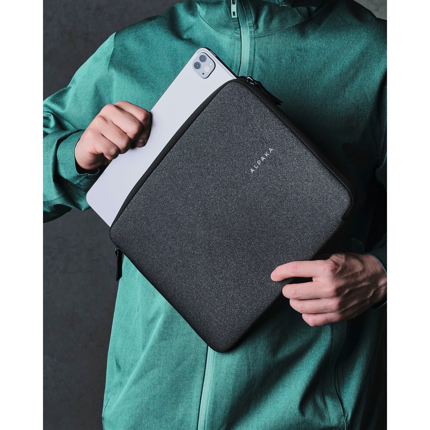 ALPAKA Slim Tablet Sleeve 12.9" | Alpaka Slim Tech Sleeve, Alpaka Tech Sleeve, Bags, Electronics Cases, Gifts & Lifestyle, Laptop Sleeves & Cases, Tech Accessories, Travel Accessories | Alpaka-8