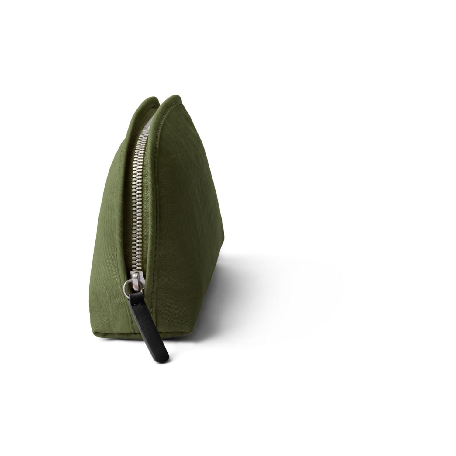 Bellroy Classic Pouch | Bags, Bags For Men, Bellroy Accessories, Pouches, Pouches & Crossbody Bags, Tech Collection, Travel Accessories | Bellroy-28