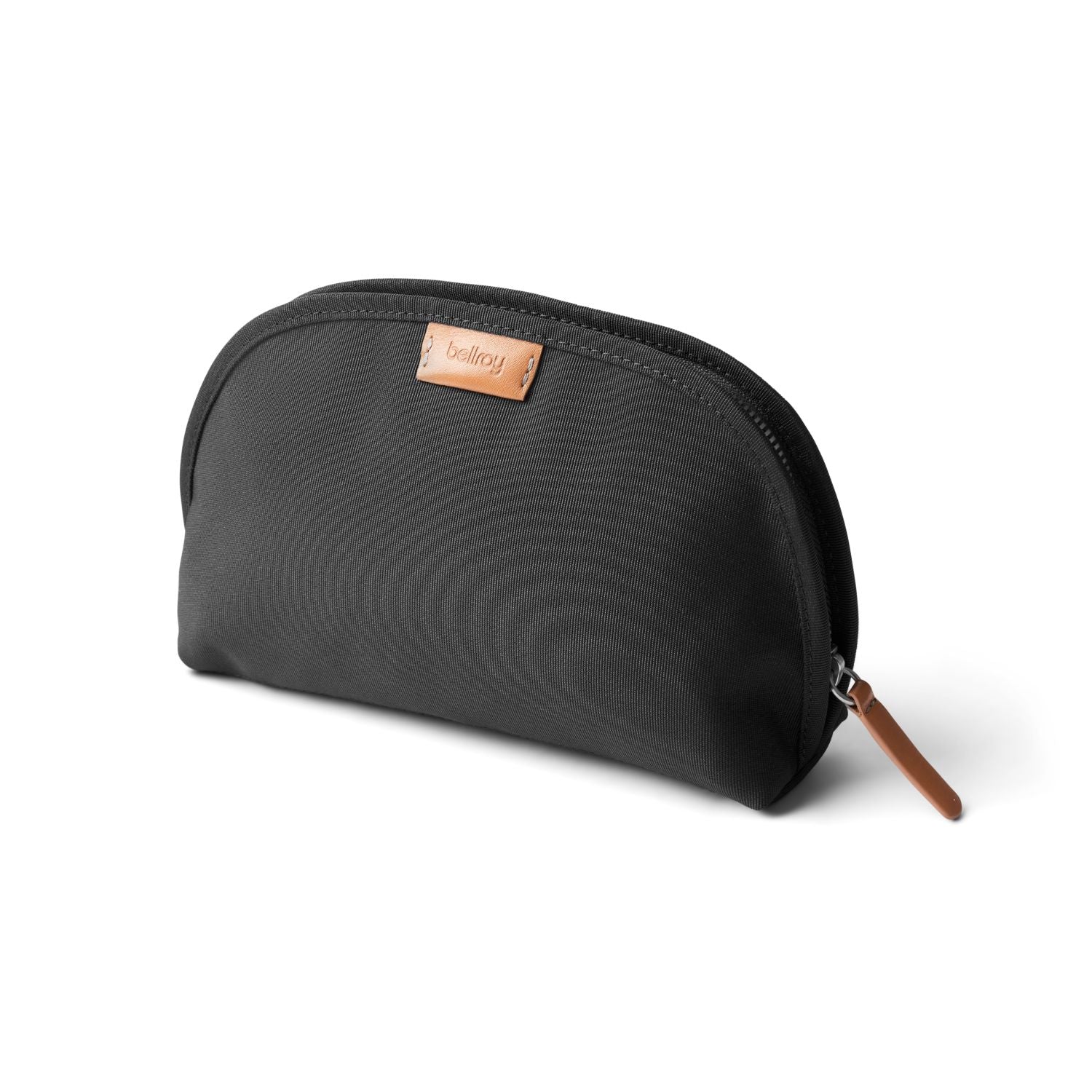 Bellroy Classic Pouch | Bags, Bags For Men, Bellroy Accessories, Pouches, Pouches & Crossbody Bags, Tech Collection, Travel Accessories | Bellroy-41