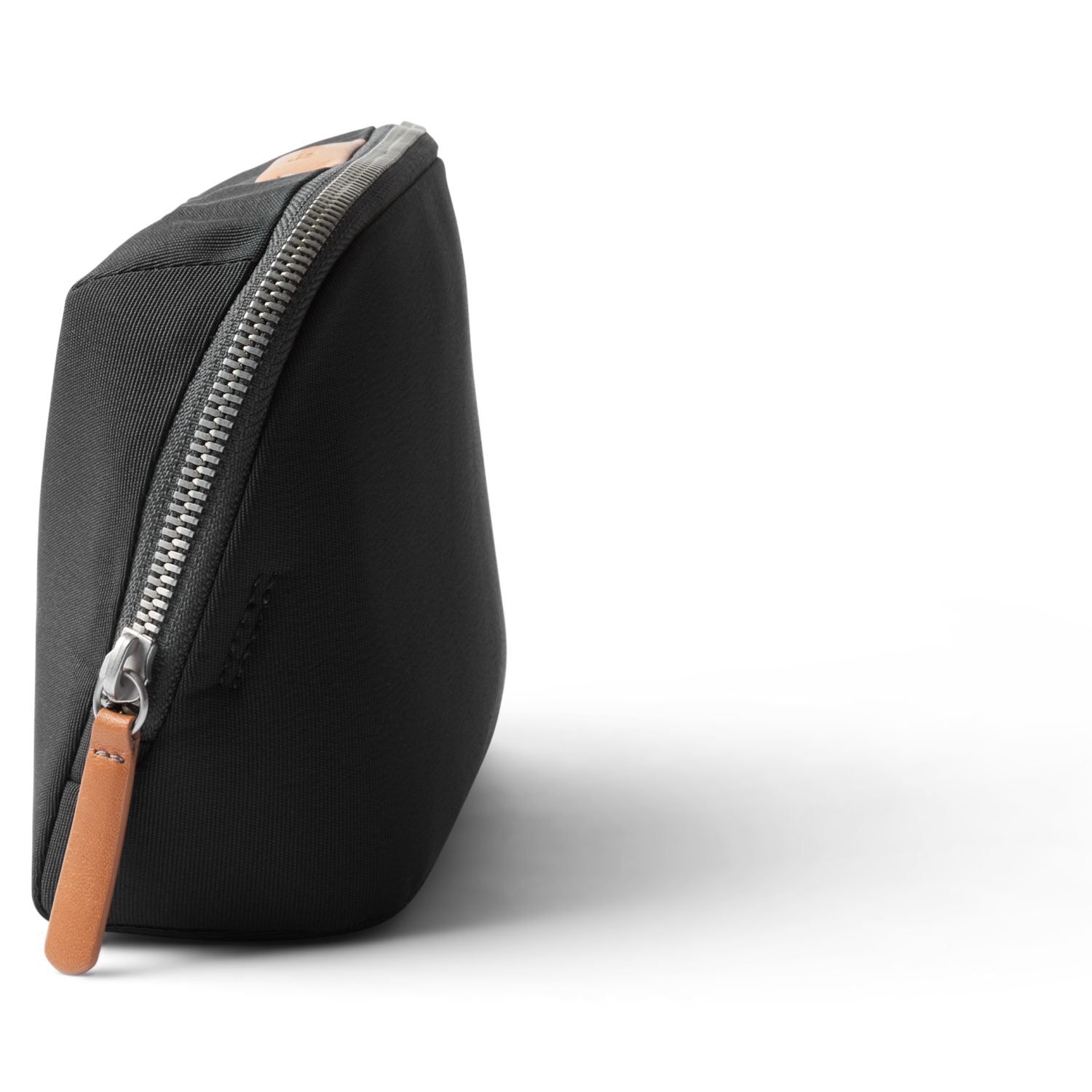 Bellroy Desk Caddy | Bags, Bags For Men, Bellroy Bags, Pouches, Small Bags, Tech Accessories, Travel Accessories | Bellroy-23