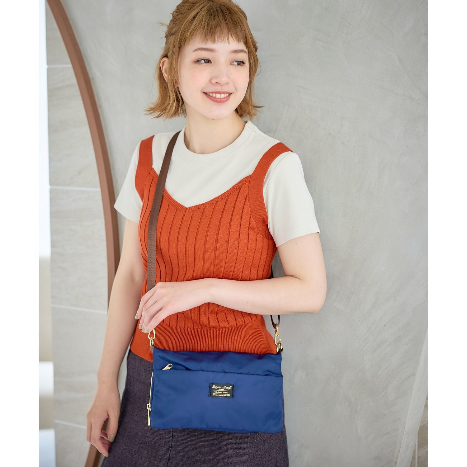 Legato Largo One Mile Wallet Shoulder Bag