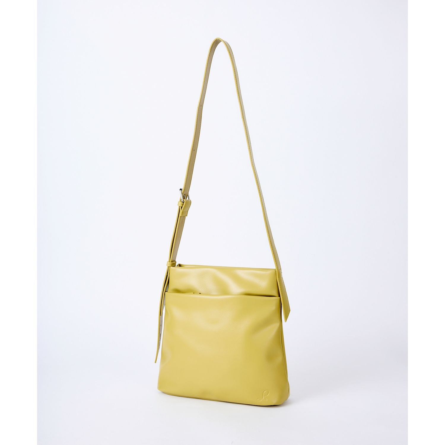 Legato Largo Link Shoulder Bag